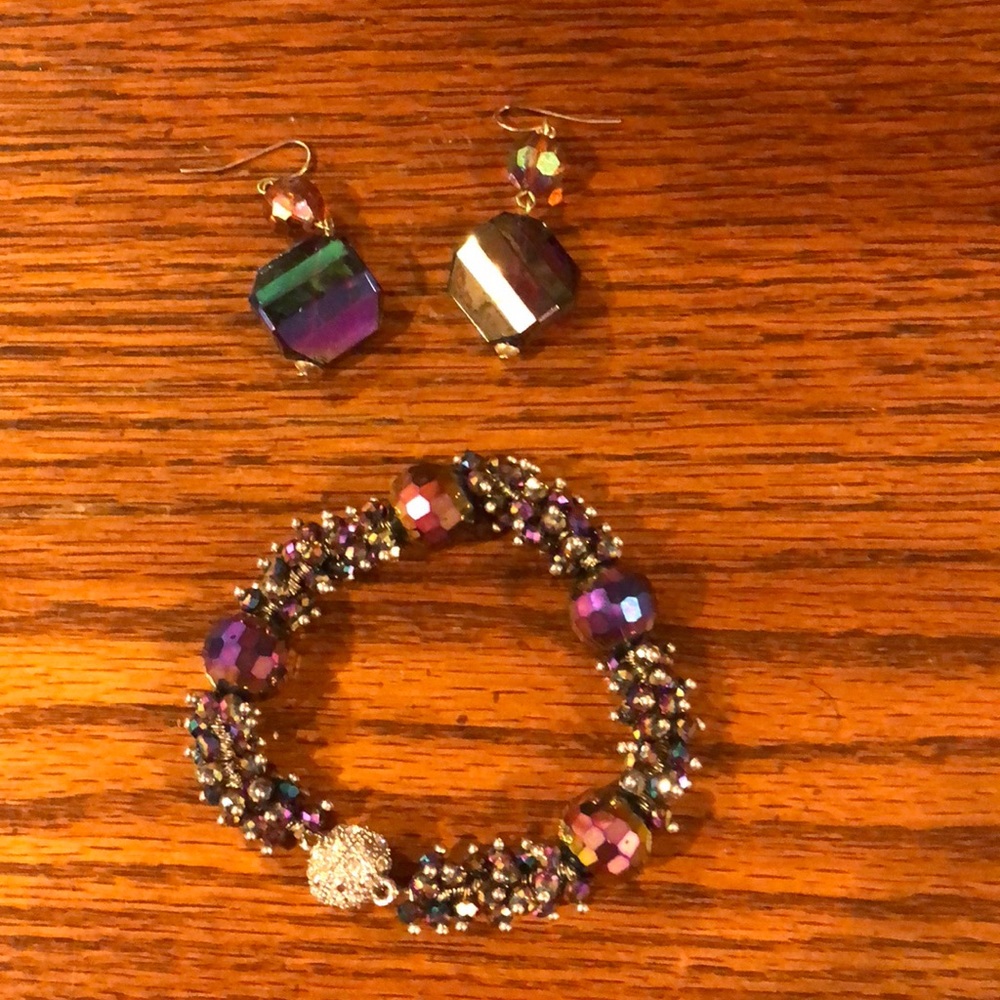 Earring and Bracelet Set